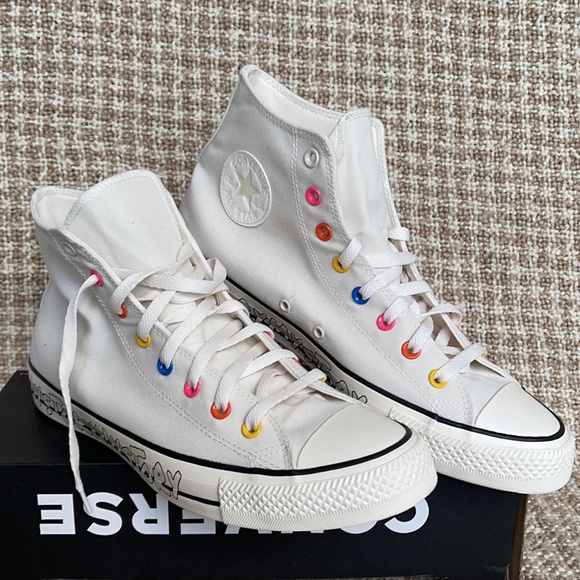 Converse Ctas Hi Egret/Hyper Pink/Black MEN`S - Picture 5 of 16